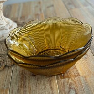 Vintage Anchor Hocking Radiance Honey Gold Glass Bowls Set of Two